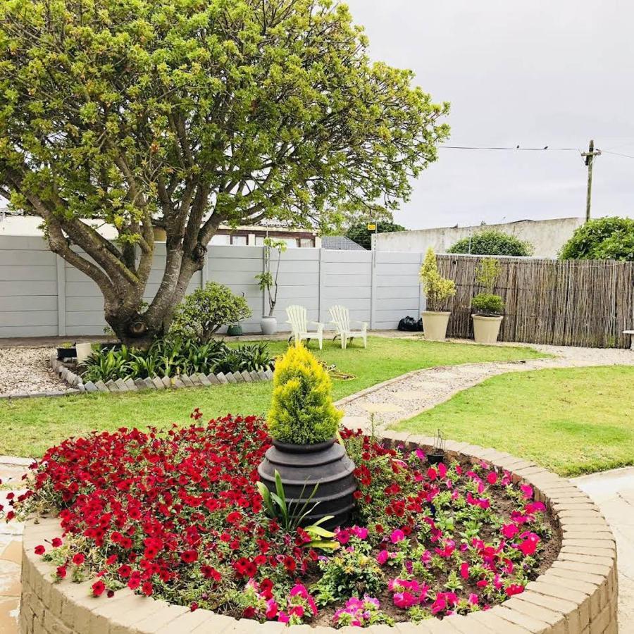 Cashmere Suites Port Elizabeth Buitenkant foto