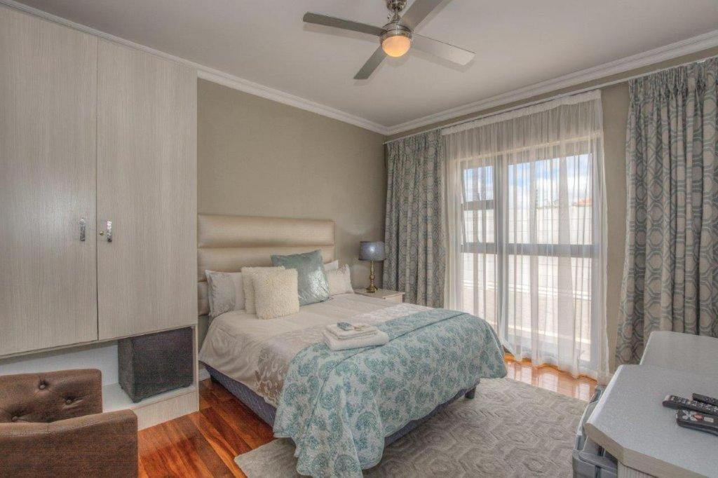 Cashmere Suites Port Elizabeth Buitenkant foto