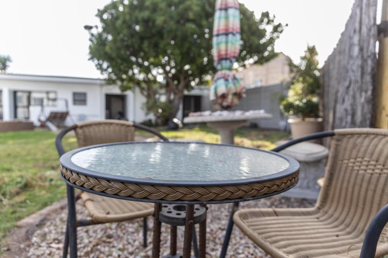 Cashmere Suites Port Elizabeth Buitenkant foto